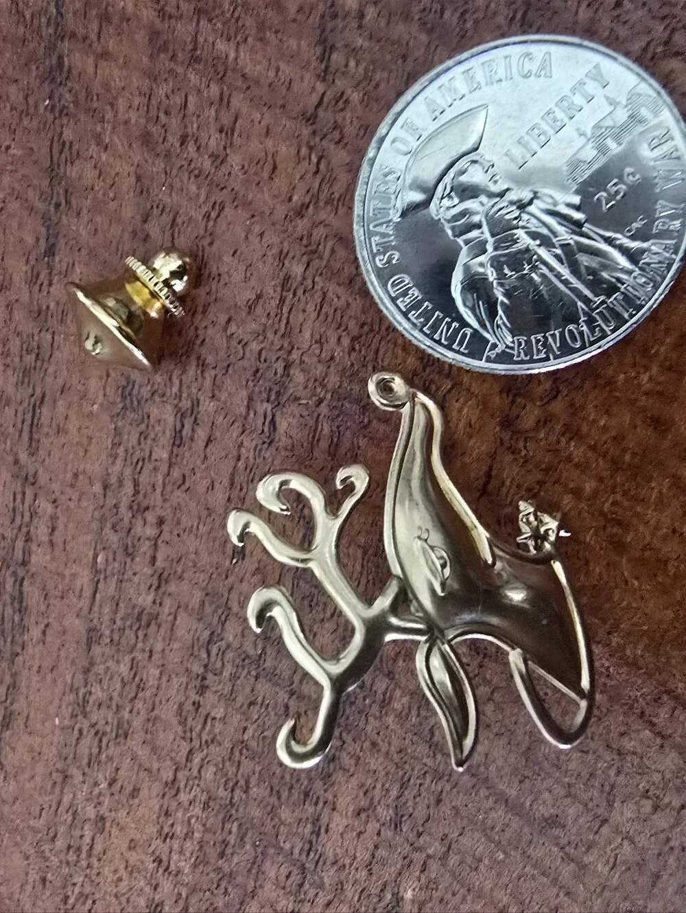 10k Yellow Gold Lapel Pin Or Tie Tack Of A Reindeer Or Elk Head.